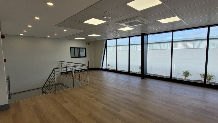 To Let commercial Property for Rent in Stikland Western Cape